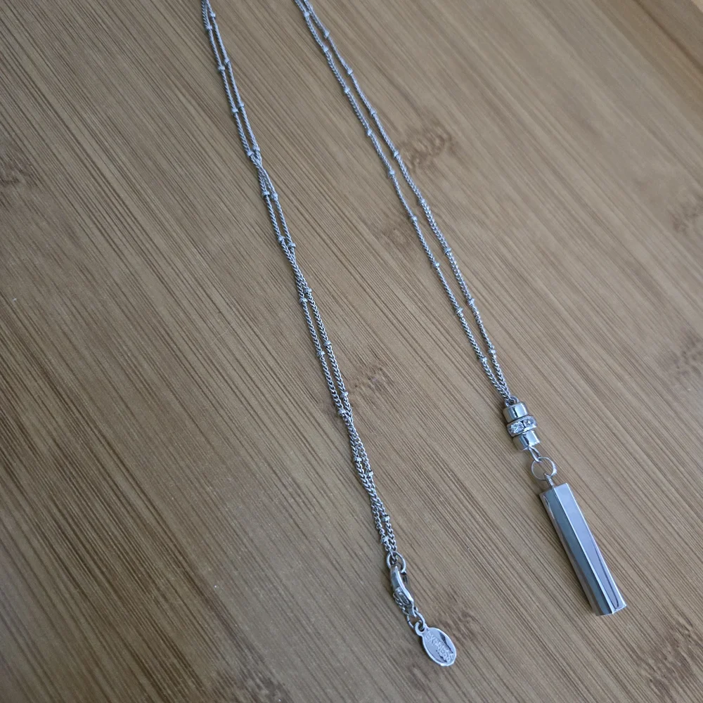 Silver Pendant Necklace - Picture 4 of 5